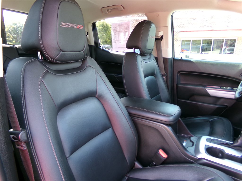 2021 Chevrolet Colorado ZR2 - Photo 20