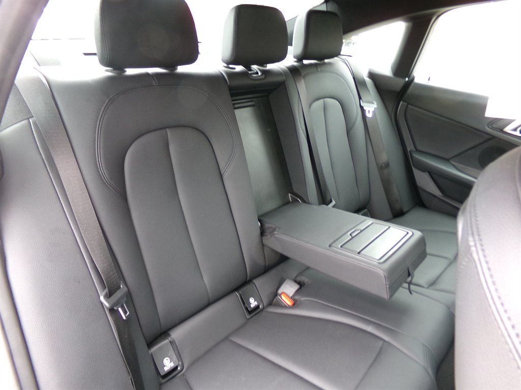 2024 BMW 2 Series 228i - Photo 19