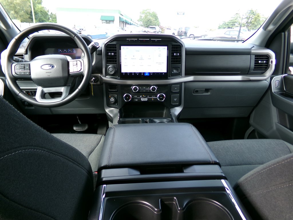 2024 Ford F-150 XLT - Photo 25