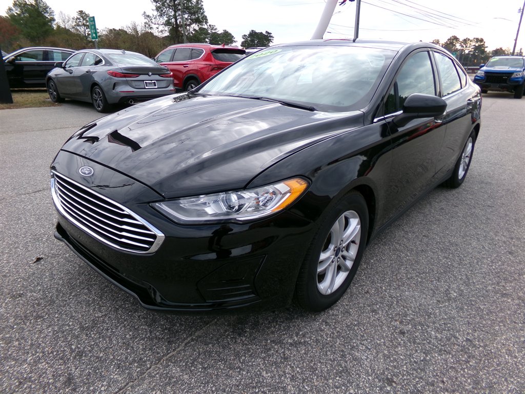 2020 Ford Fusion S's photo