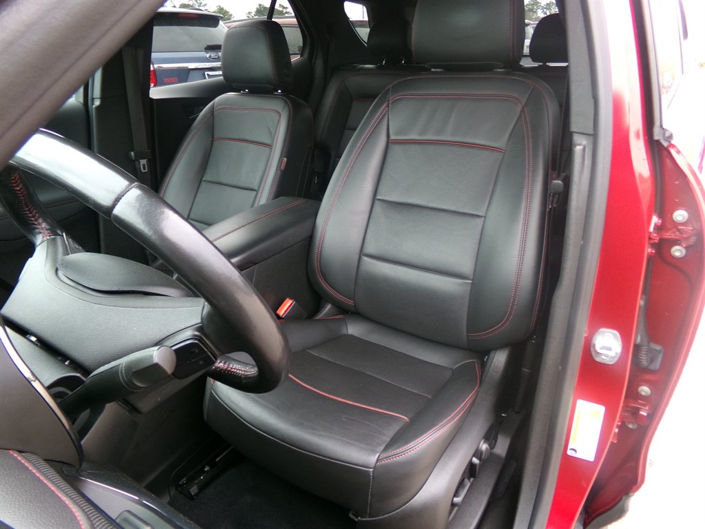 2022 Chevrolet Equinox RS - Photo 12