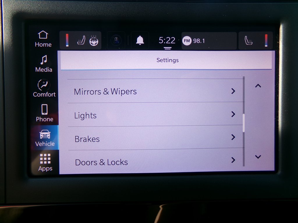 2022 Chrysler Voyager LX - Photo 48