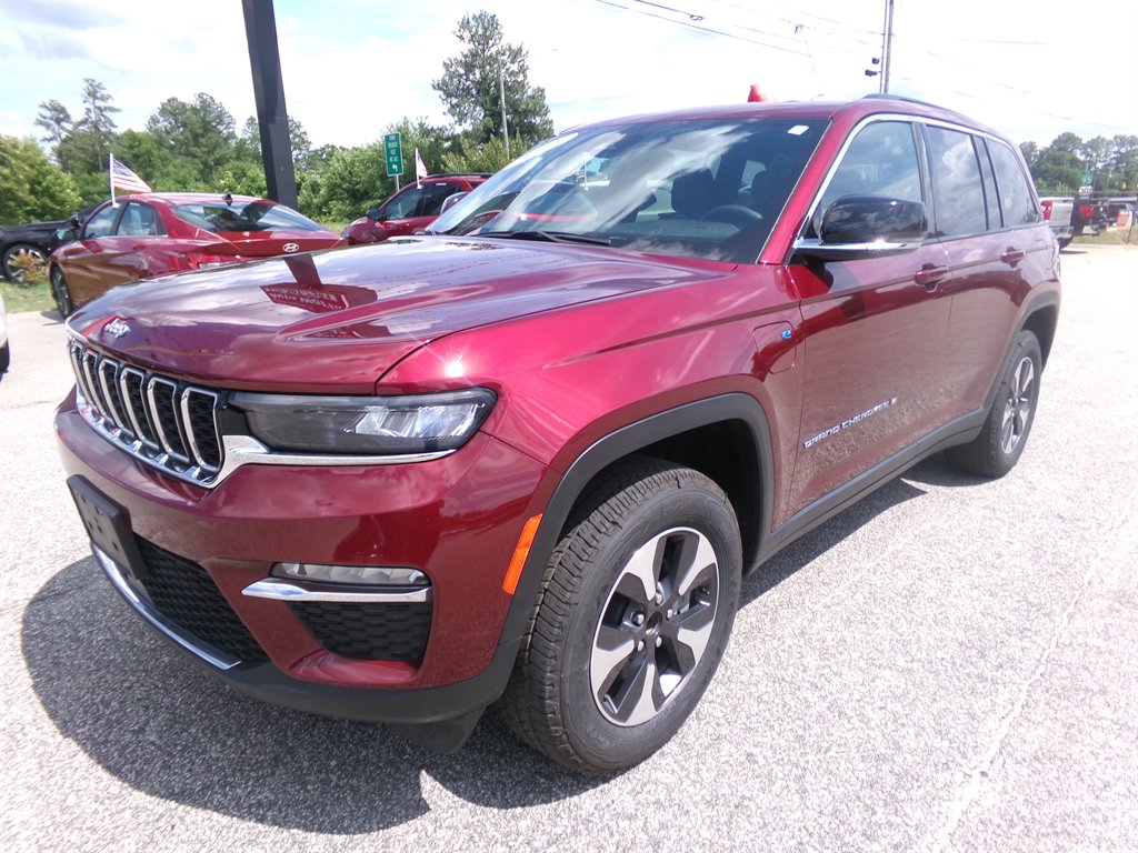 2024 Jeep Grand Cherokee 4xe 4x4's photo