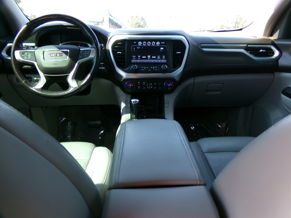 2019 GMC Acadia SLT-1 - Photo 18